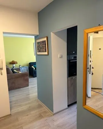 Modern One Bedroom In The Center Of